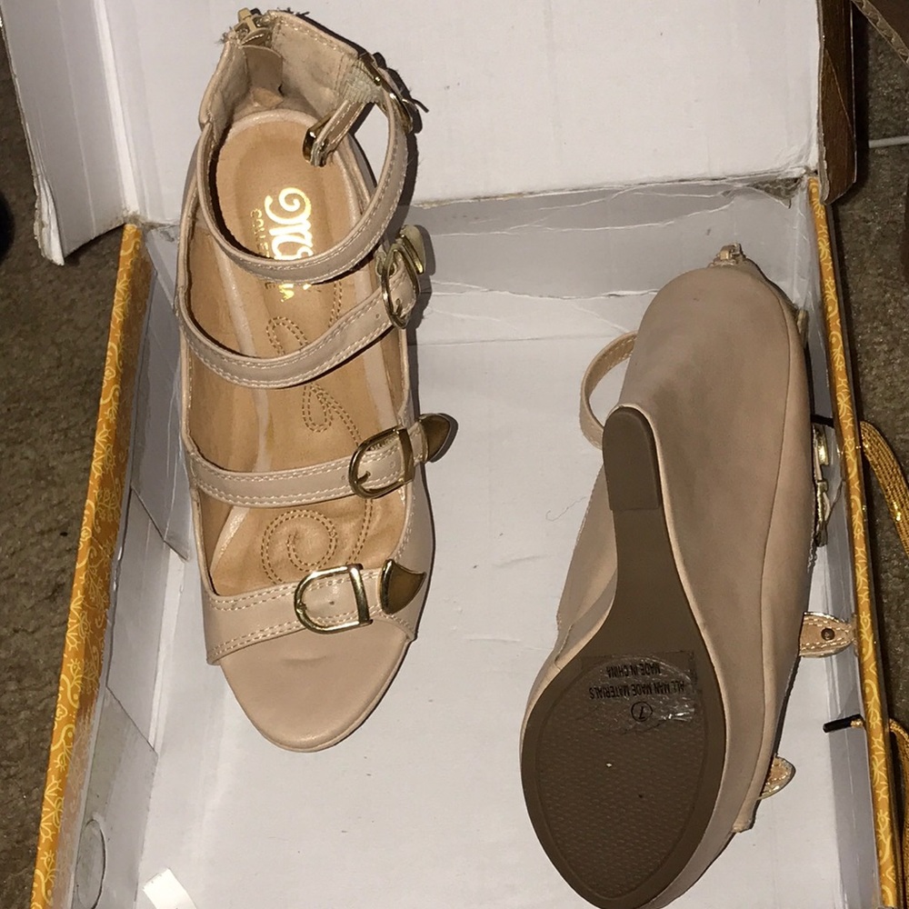Mona Mia nude Wedges